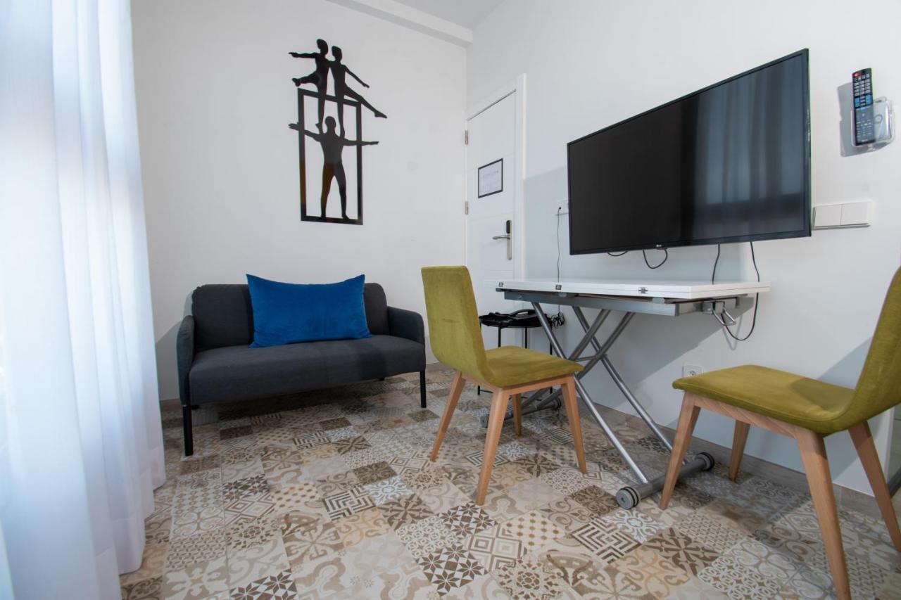 Ekilibrio Hotel & Apart-Suites Madrid Exterior foto